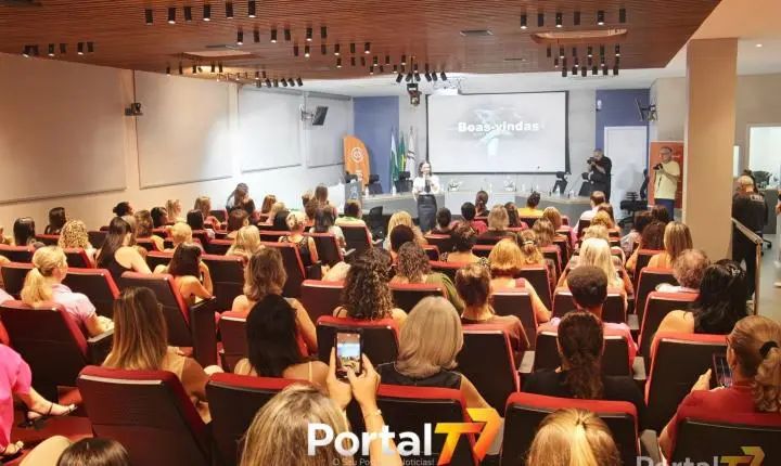 Noite de reflexão: evento na Câmara de Palotina destaca desafios das mulheres