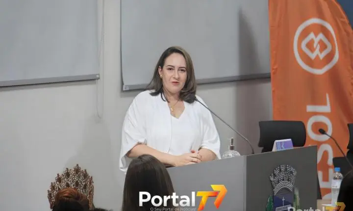 Noite de reflexão: evento na Câmara de Palotina destaca desafios das mulheres