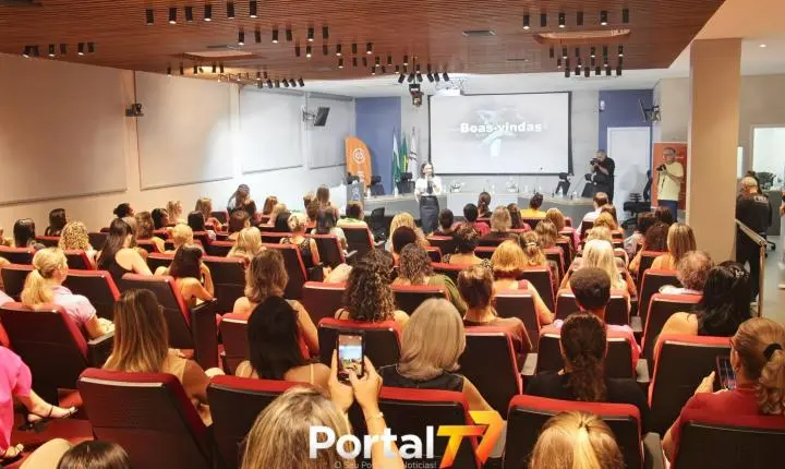 Noite de reflexão: evento na Câmara de Palotina destaca desafios das mulheres