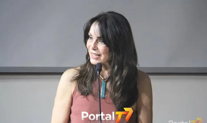 Noite de reflexão: evento na Câmara de Palotina destaca desafios das mulheres