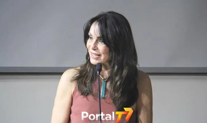 Noite de reflexão: evento na Câmara de Palotina destaca desafios das mulheres