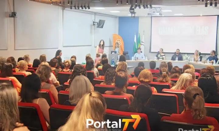 Noite de reflexão: evento na Câmara de Palotina destaca desafios das mulheres