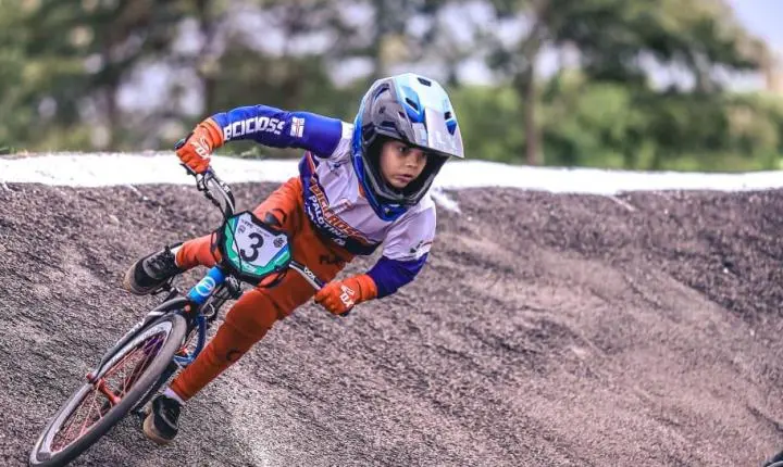 Palotina abre Campeonato Paranaense de Bicicross com recorde de público e grandes disputas