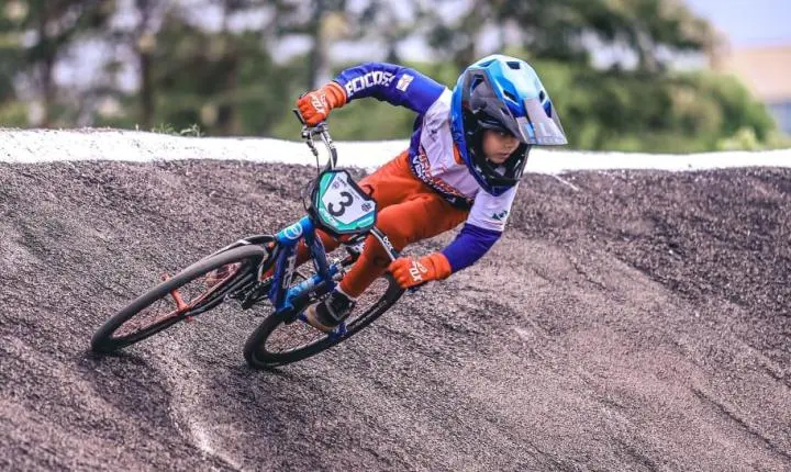 Palotina abre Campeonato Paranaense de Bicicross com recorde de público e grandes disputas
