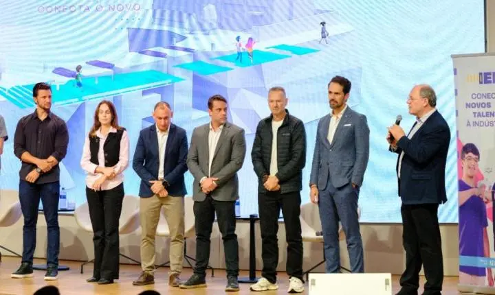 Palotina debate desafios para aproximar empresas e profissionais