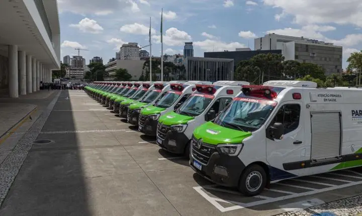Palotina é contemplada com nova ambulância UTI móvel em entrega histórica do Governo do Paraná