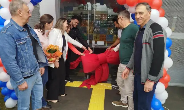 Palotina inaugura CMEI Dona Zile e homenageia a primeira professora do município