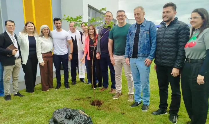 Palotina inaugura CMEI Dona Zile e homenageia a primeira professora do município