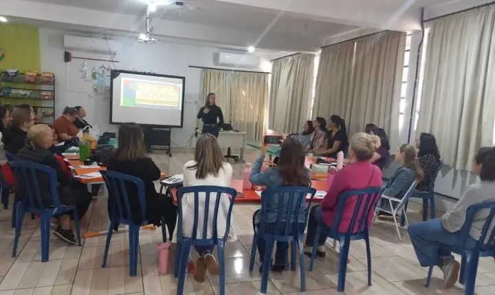 Palotina promove Dias de Estudo com Professores da Educação Infantil