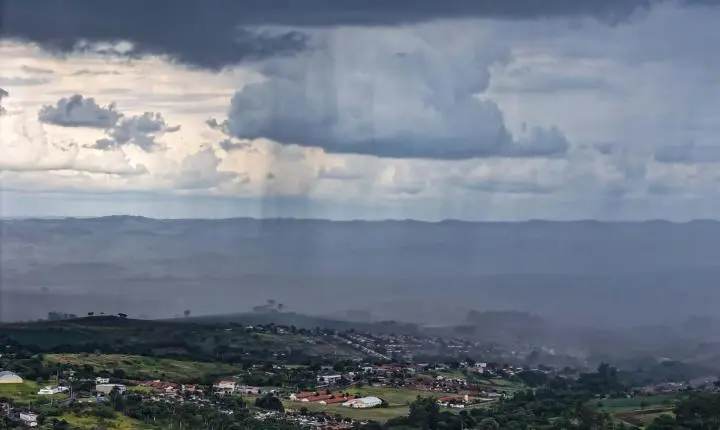 Palotina supera média histórica de chuva de outubro em apenas 12 dias
