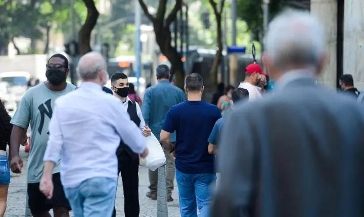 Para 81% dos brasileiros, a religião na política é fator decisivo no voto