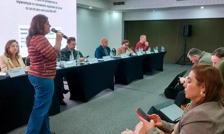 Paraná avança no combate ao câncer de colo de útero com exames em todas as cidades