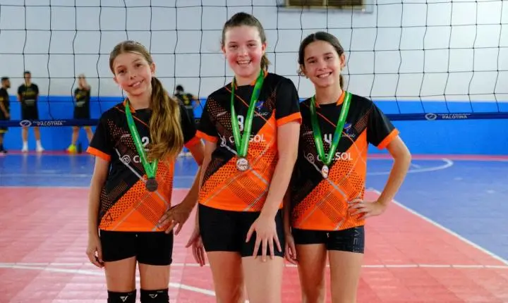 Pérola B conquista o título do minivôlei no Campeonato Regional de Palotina