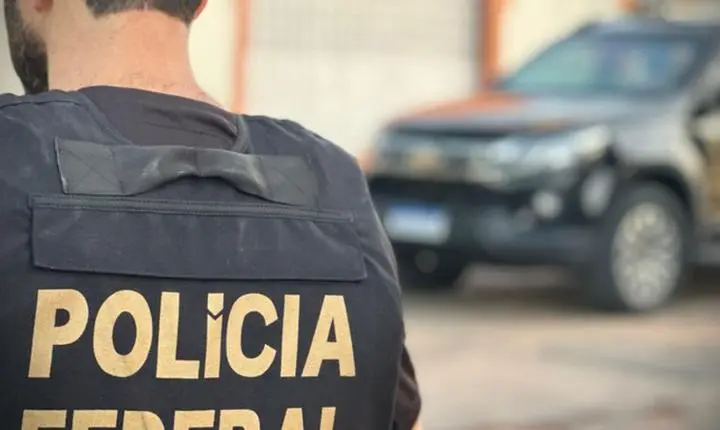 PF investiga crimes eleitorais com uso de broches com câmera no RJ