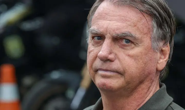 PGR defende manutenção de prisão domiciliar para Bolsonaro