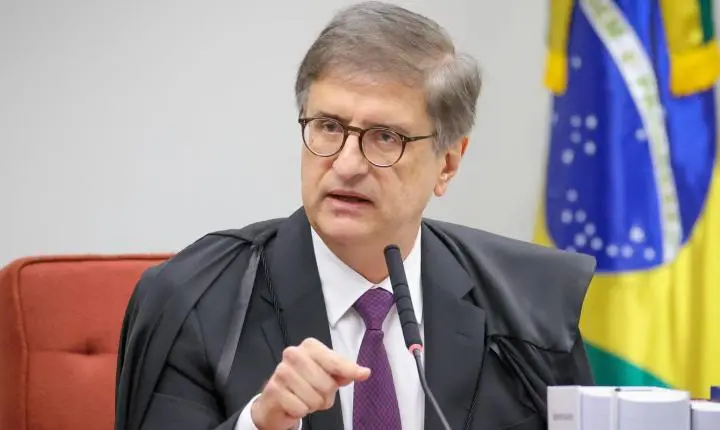 PGR não vê abuso de autoridade de André Mendonça ao pedir apuração sobre Moraes