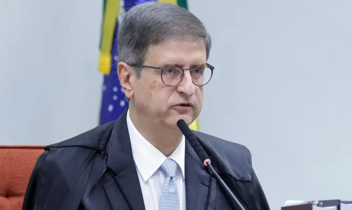 PGR pede ao STF a anulação de investigação contra Moraes e ex-banqueiro