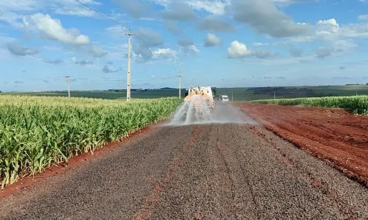 Prefeitura de Palotina intensifica melhorias em estradas rurais