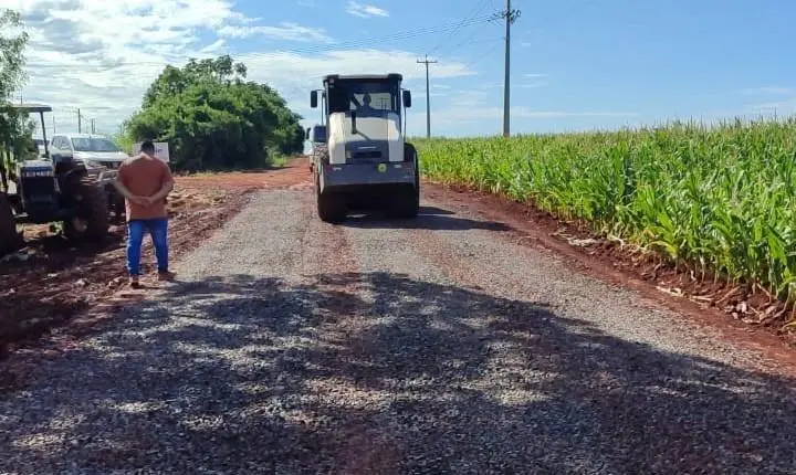 Prefeitura de Palotina intensifica melhorias em estradas rurais