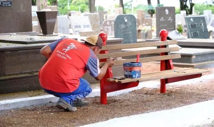 Prefeitura de Palotina investe na conservação do Cemitério Municipal para o Dia de Finados