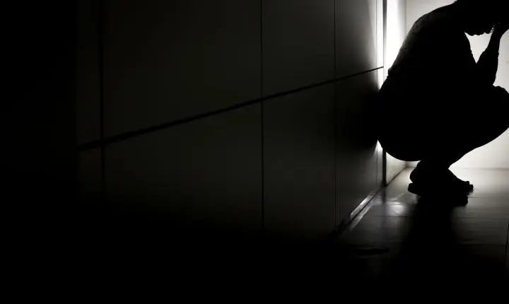 Prevenção ao suicídio exige alerta para riscos de apostas virtuais