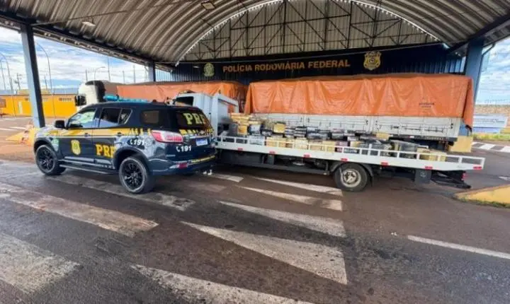 PRF apreende quase 4 toneladas de drogas na BR-163 em Mercedes