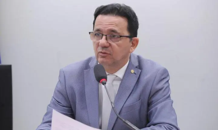 Projeto torna adulteração de alimentos crime hediondo com pena de até 15 anos