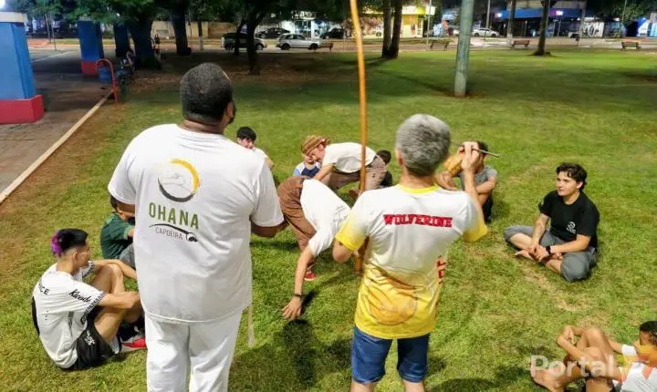 Projeto Capoerê Palotina oferece aulas gratuitas de capoeira no Ginásio Zigmundo Antochychen (Gool Bool)