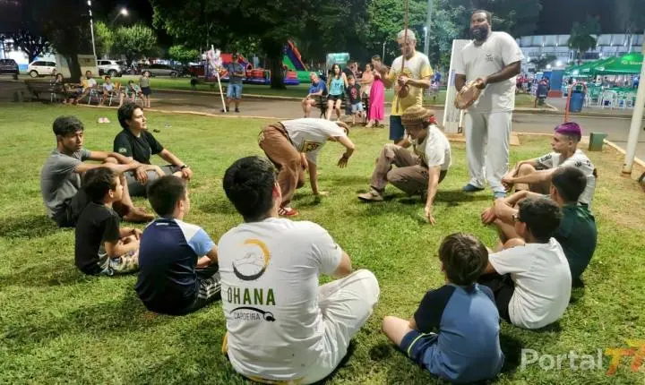 Projeto Capoerê Palotina oferece aulas gratuitas de capoeira no Ginásio Zigmundo Antochychen (Gool Bool)