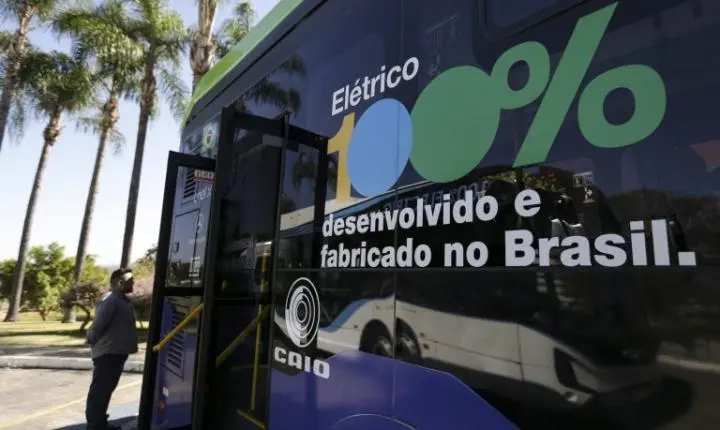 Projeto cria política nacional para eletrificação da frota no Brasil