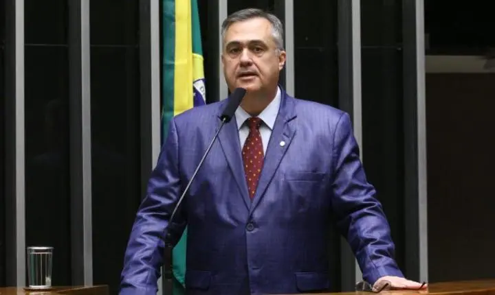 Projeto protege Bolsa Família ao excluir renda de Jovem Aprendiz