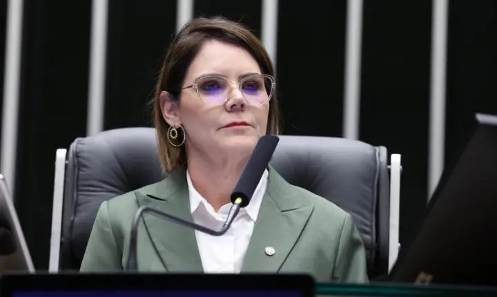 Projeto de lei propõe identificação visual padronizada para tornozeleiras eletrônicas em casos de violência doméstica