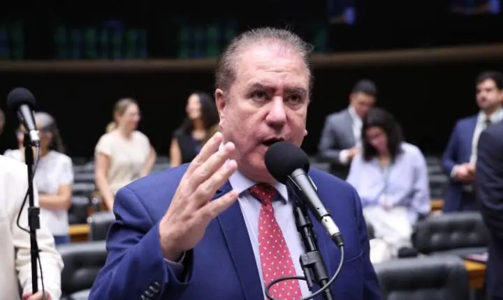 Câmara dos Deputados analisa projeto de subsídio federal para seguro contra catástrofes