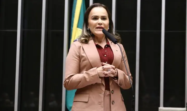 Projeto de lei propõe novas normas para a segurança sanitária e o controle da água em piscinas coletivas