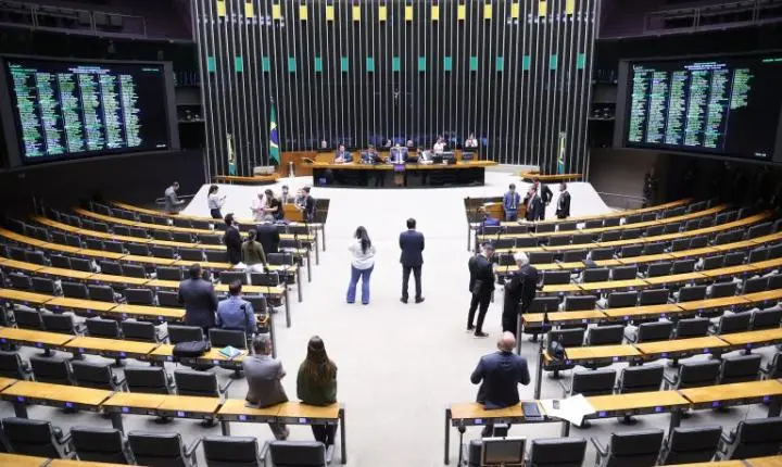Nova lei reduz tributos de resseguradoras locais para igualar mercado no Brasil