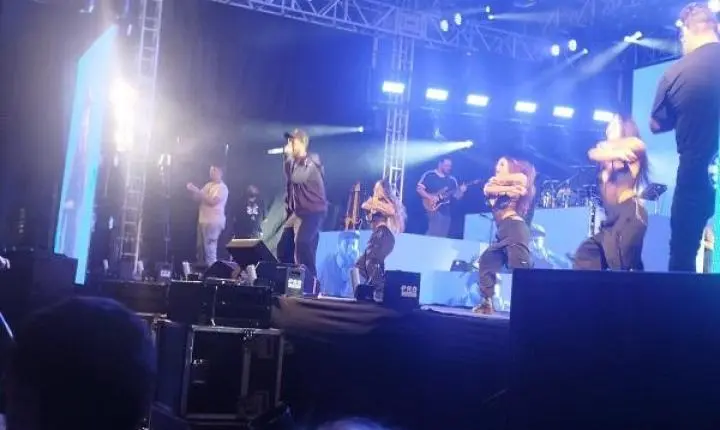 Shows e rodeio atraem milhares de visitantes na Expo Palotina 2026