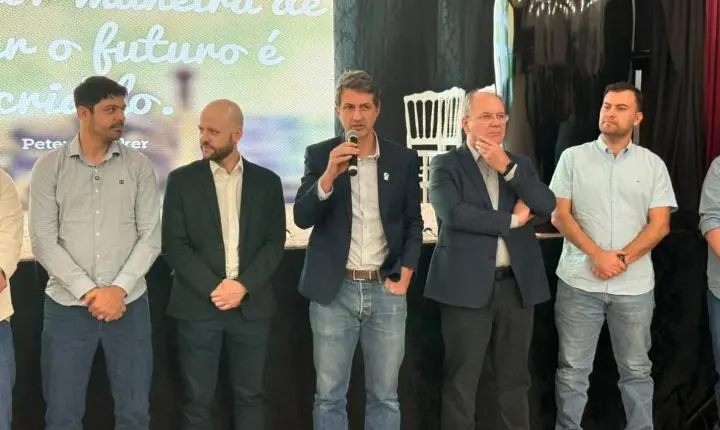 Terra Roxa empossa membros do CODETERRA e fortalece planejamento para o desenvolvimento econômico