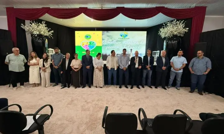 Terra Roxa empossa membros do CODETERRA e fortalece planejamento para o desenvolvimento econômico