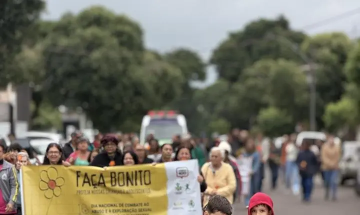 Terra Roxa realiza caminhada do Maio Laranja em combate ao abuso e exploração sexual infantil