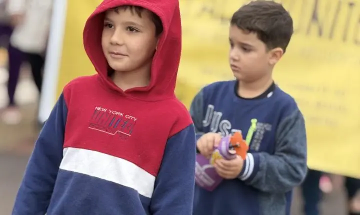Terra Roxa realiza caminhada do Maio Laranja em combate ao abuso e exploração sexual infantil