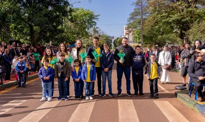 Vereadores participam do Desfile Cívico de 7 de Setembro em Palotina