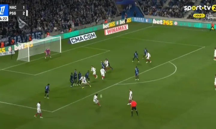 Hakimi brilha no PSG com goleada marcante sobre o Le Havre