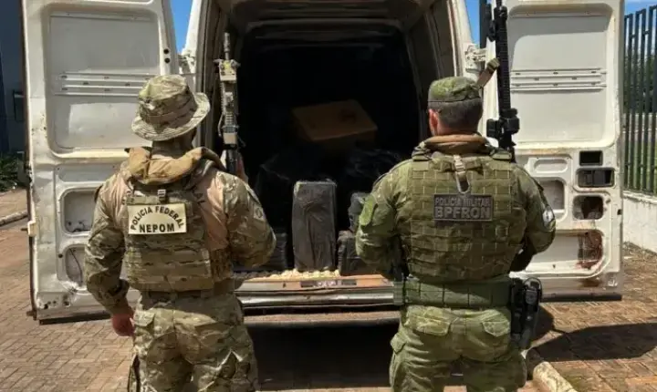 Operação policial apreende 110 caixas de cigarros contrabandeados em Mercedes