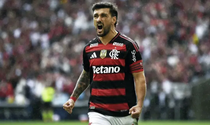 Arrascaeta lamenta eliminação do Flamengo na Libertadores