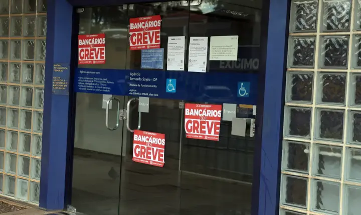 Greve na Caixa: TST determina que 60% dos empregados fiquem em atividade